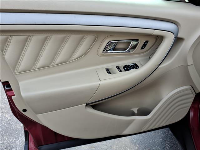 used 2014 Ford Taurus car