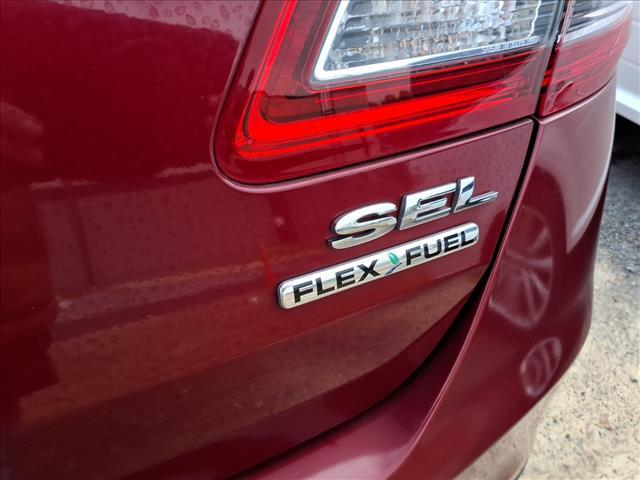 used 2014 Ford Taurus car