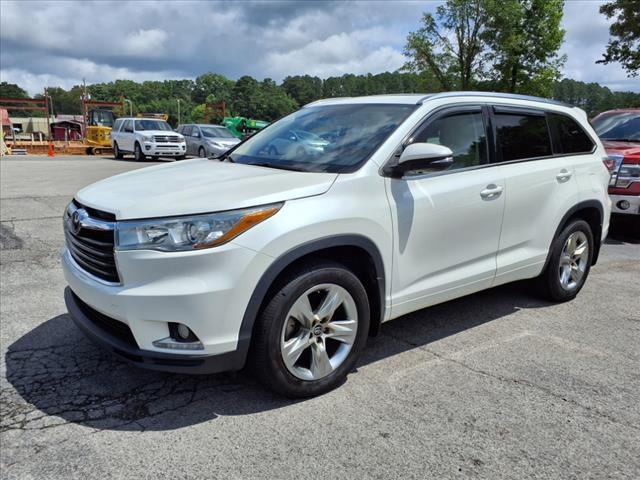 used 2016 Toyota Highlander car, priced at $21,819