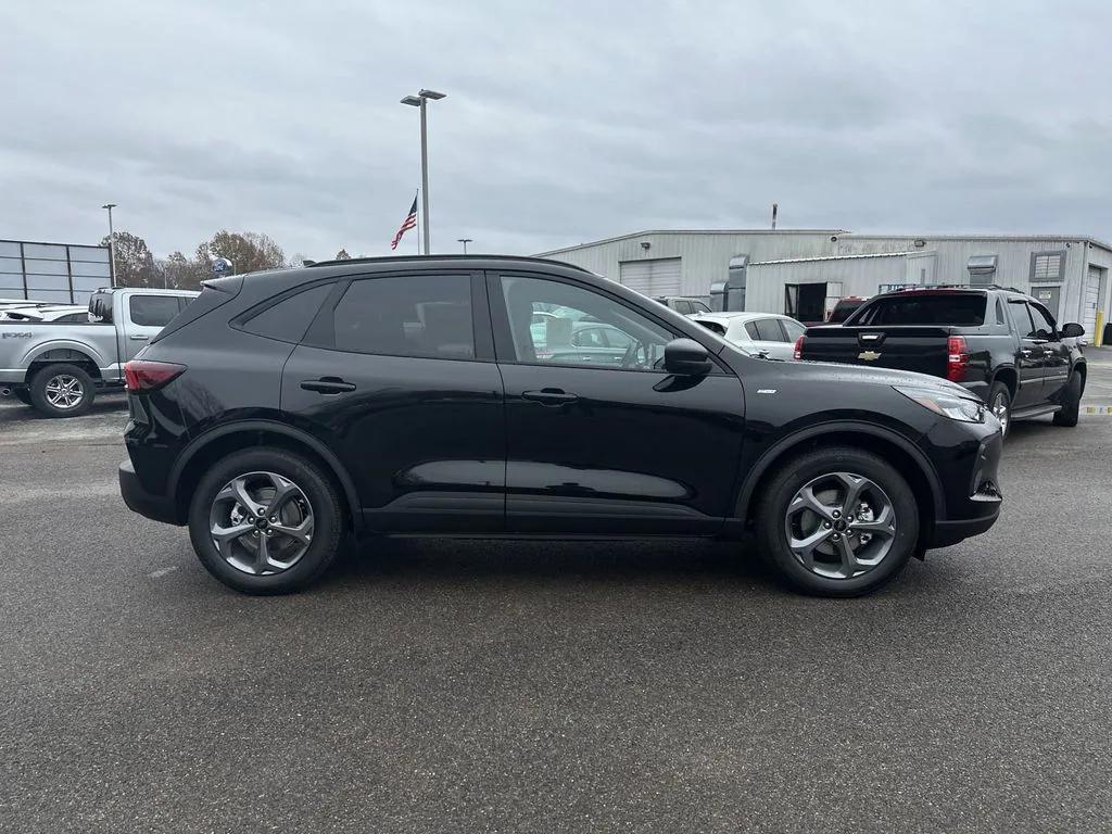 new 2025 Ford Escape car, priced at $33,150