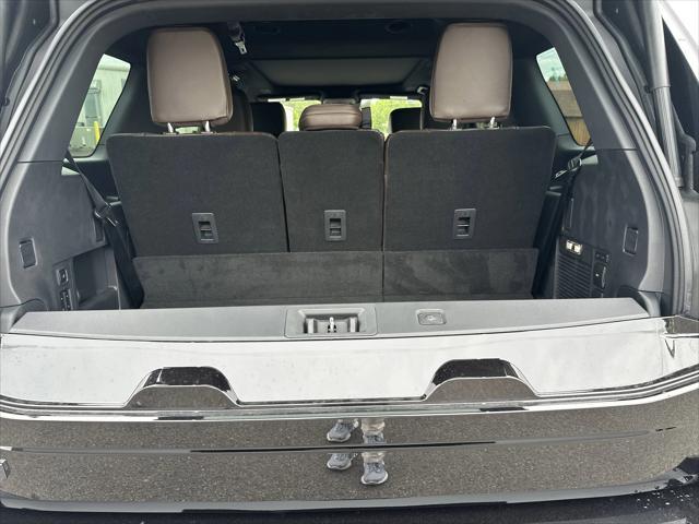 new 2025 Ford Expedition car, priced at $83,478