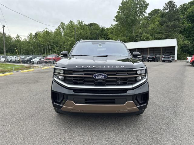new 2025 Ford Expedition car, priced at $83,478