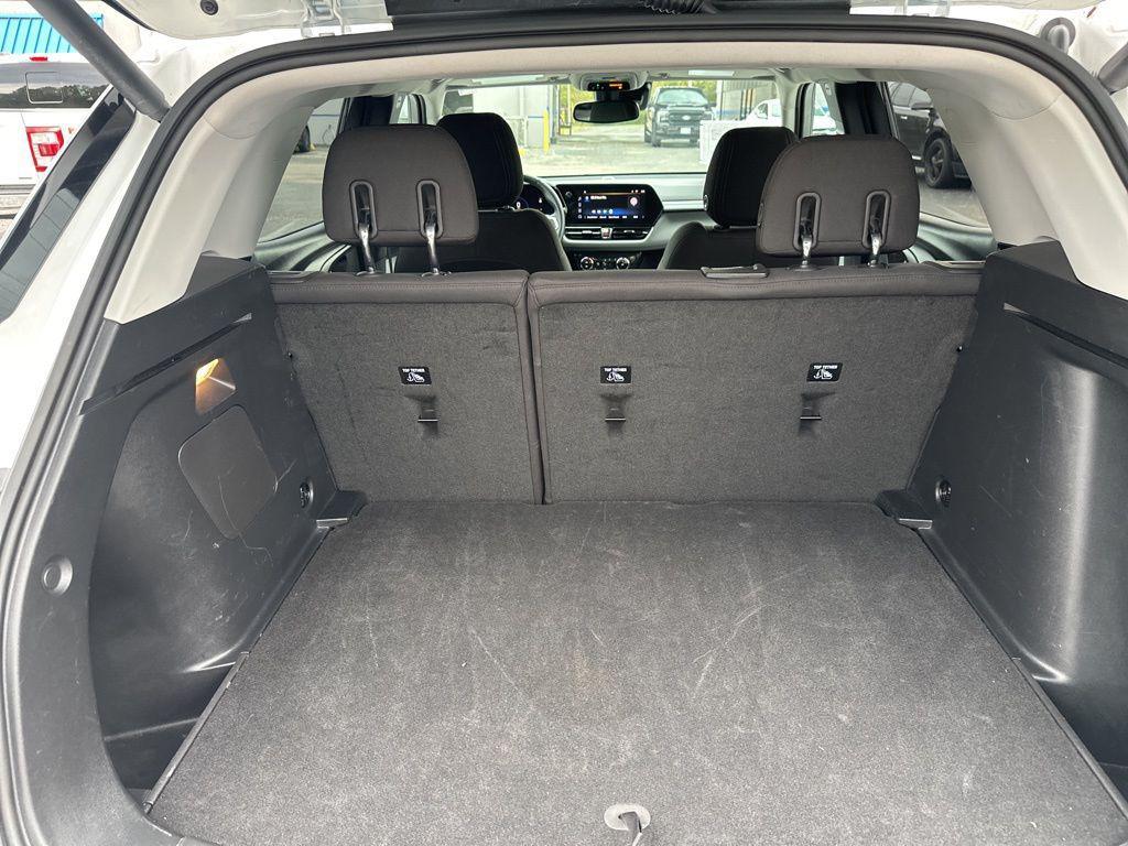 used 2024 Chevrolet TrailBlazer car, priced at $23,988