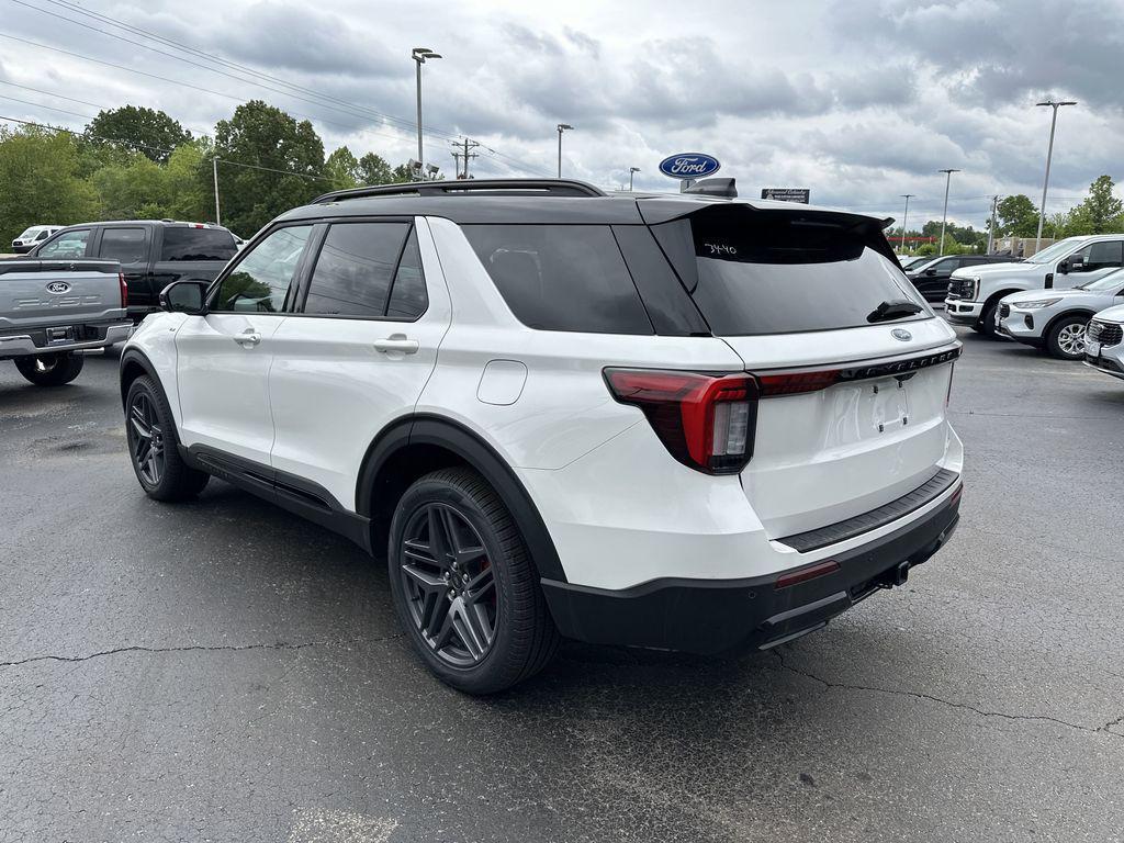 new 2025 Ford Explorer car, priced at $53,951