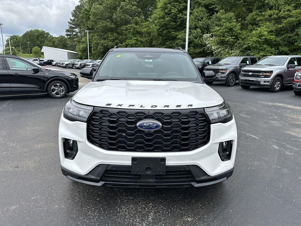 new 2025 Ford Explorer car, priced at $53,951