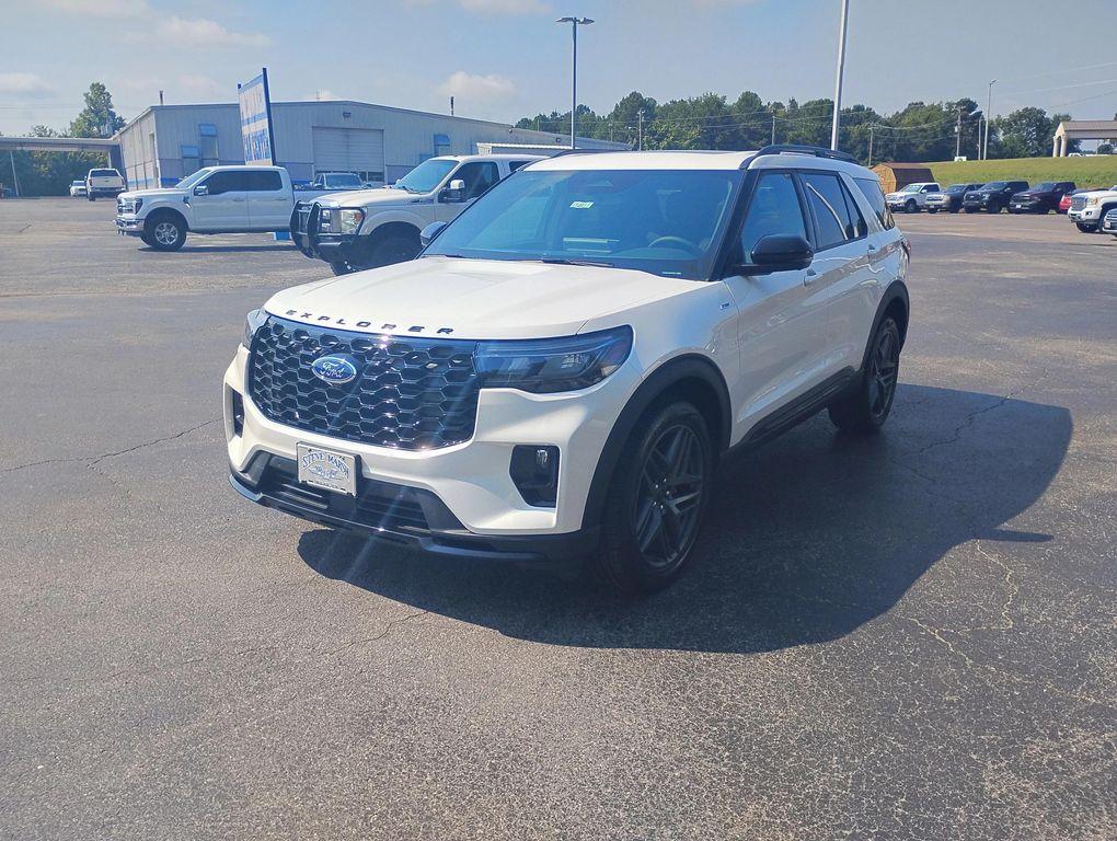 new 2025 Ford Explorer car, priced at $50,067