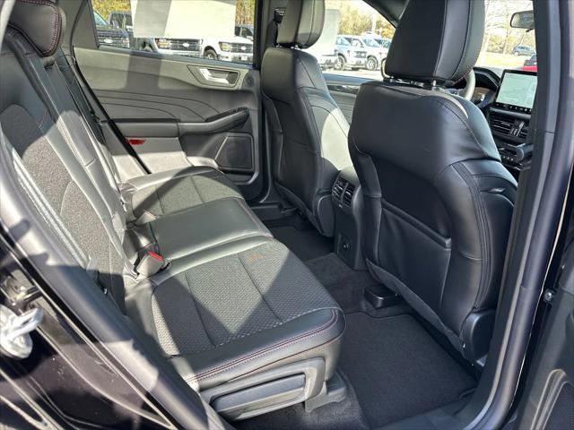 new 2025 Ford Escape car, priced at $37,825