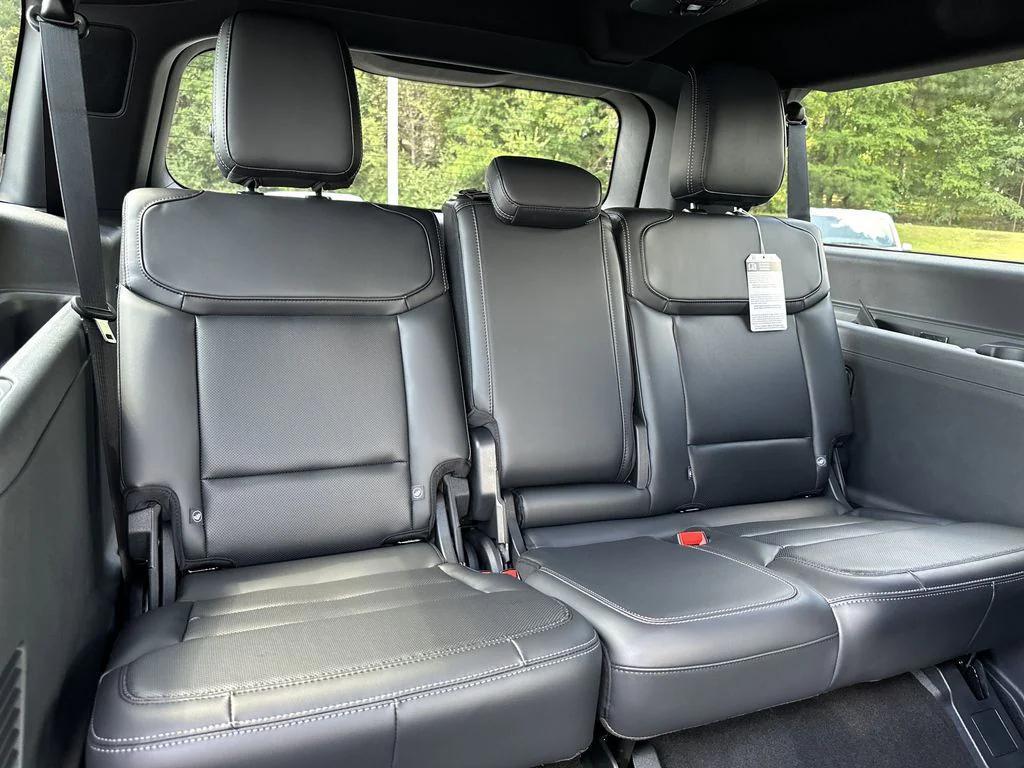new 2025 Ford Expedition Max car, priced at $84,327