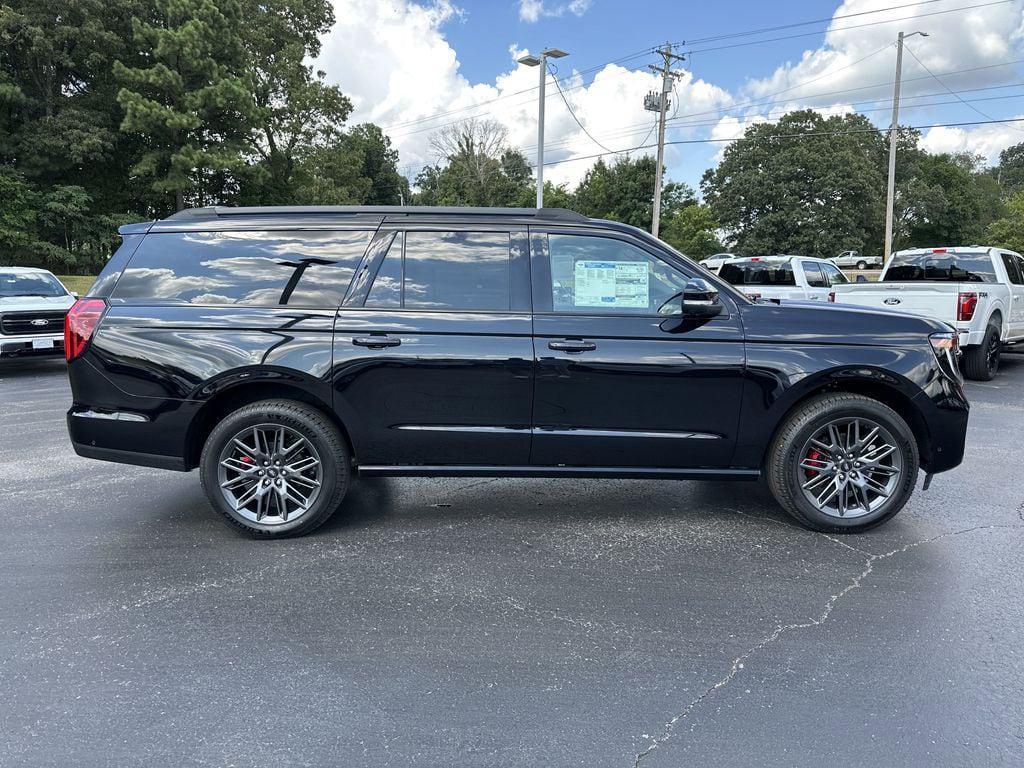 new 2025 Ford Expedition Max car, priced at $84,327