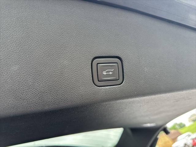 used 2020 Cadillac XT6 car, priced at $28,888
