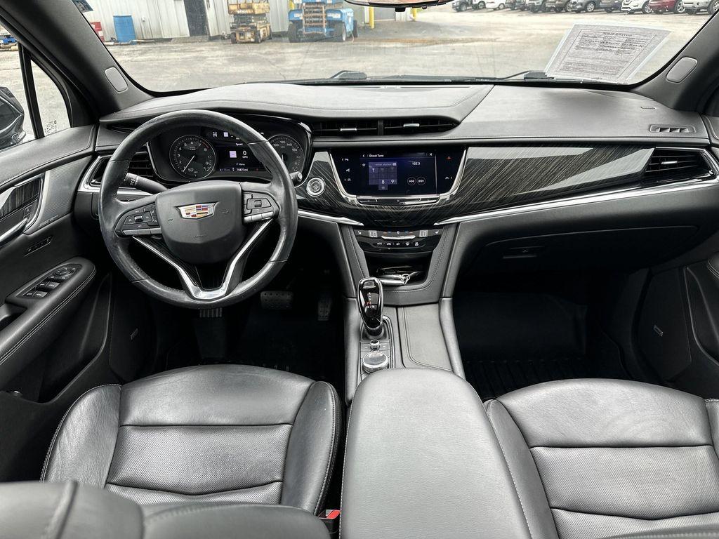 used 2020 Cadillac XT6 car, priced at $25,888
