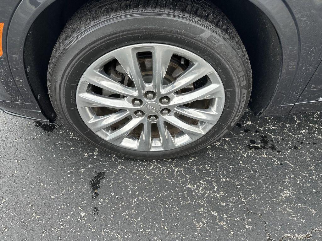 used 2020 Cadillac XT6 car, priced at $25,888