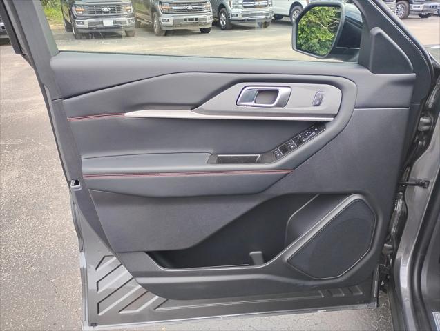 new 2025 Ford Explorer car, priced at $44,501