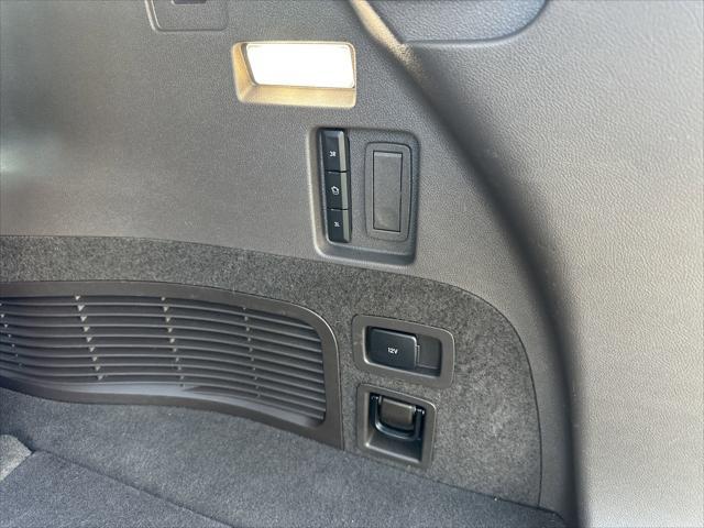 used 2020 Lincoln Aviator car, priced at $35,888