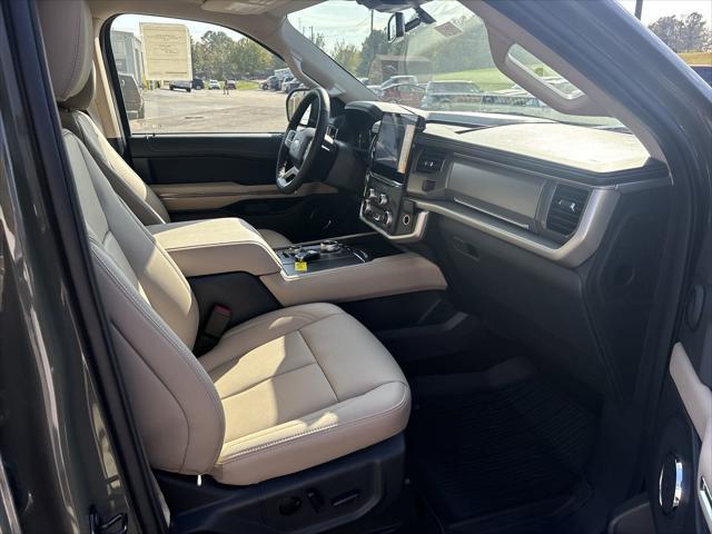 new 2024 Ford Expedition car, priced at $69,643