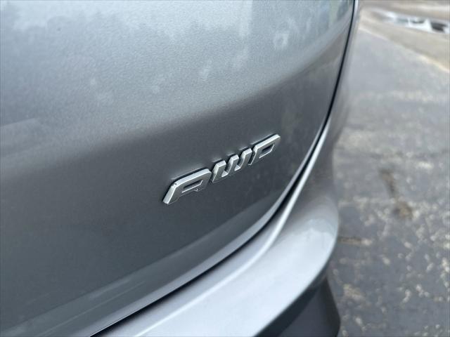 used 2024 Ford Edge car, priced at $29,988