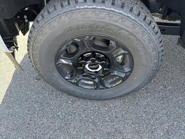 new 2025 Ford F-250 car, priced at $56,994