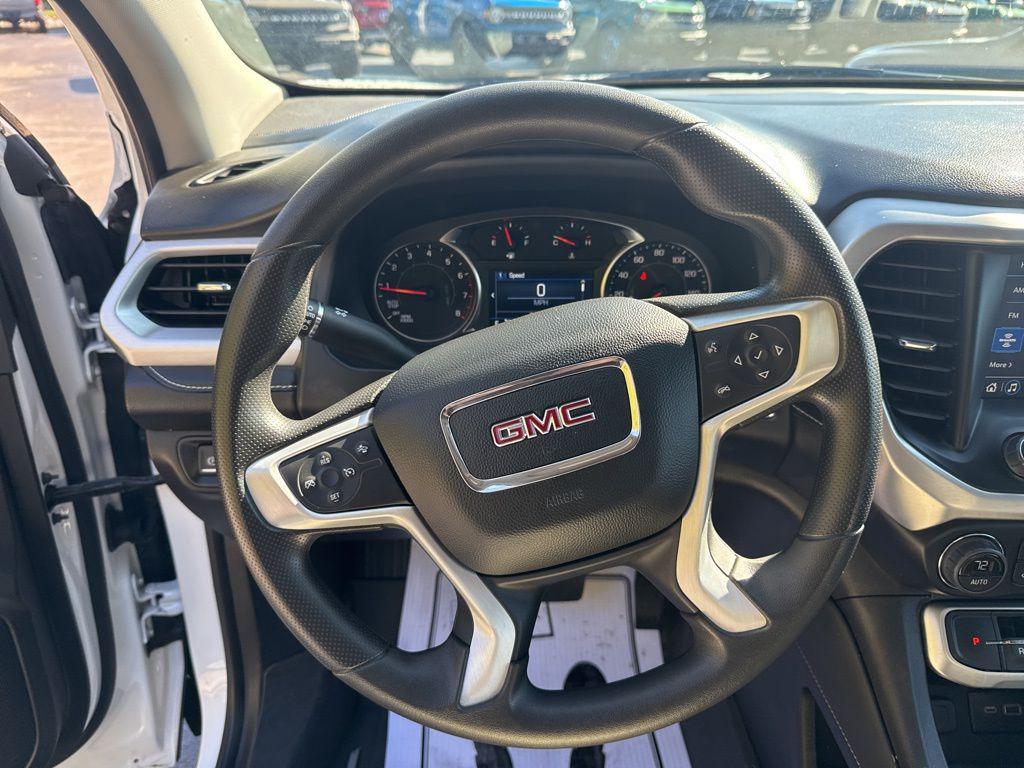 used 2023 GMC Acadia car, priced at $29,988