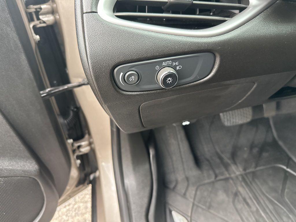 used 2024 Chevrolet Malibu car, priced at $21,988