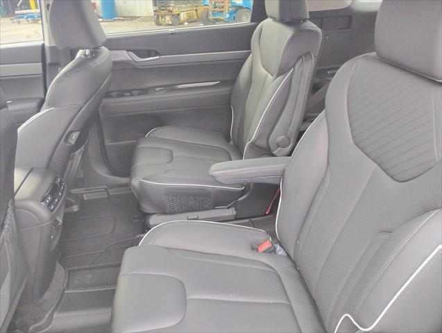 used 2024 Hyundai Palisade car, priced at $35,888