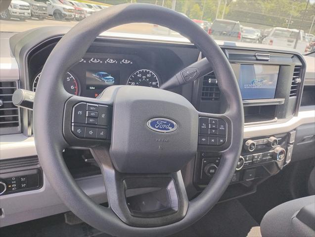 new 2025 Ford F-250 car, priced at $55,884