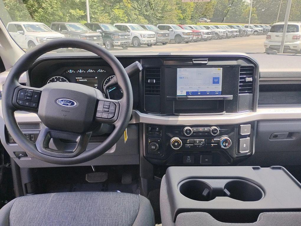 new 2025 Ford F-250 car, priced at $54,755