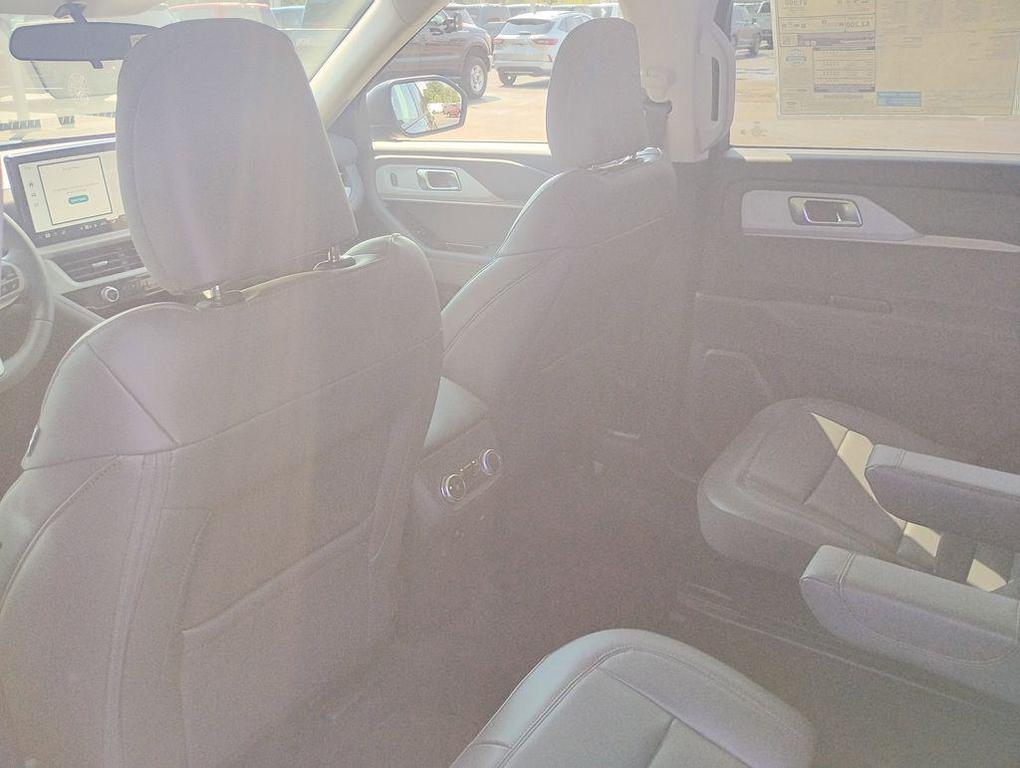 new 2025 Ford Explorer car, priced at $42,260