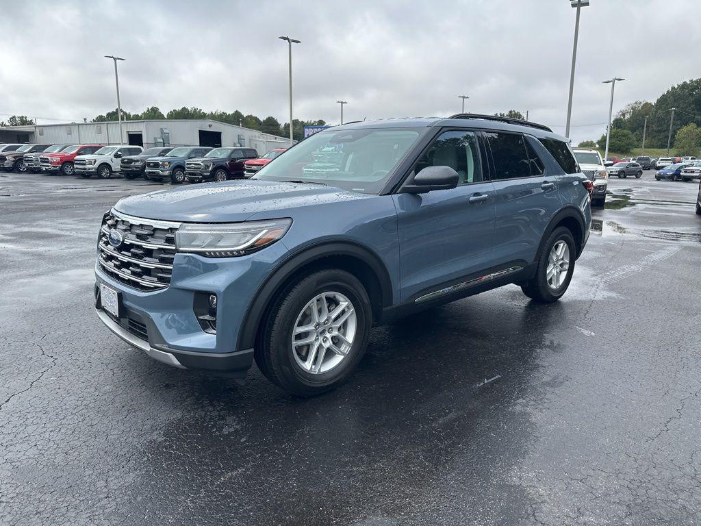 new 2025 Ford Explorer car, priced at $42,857