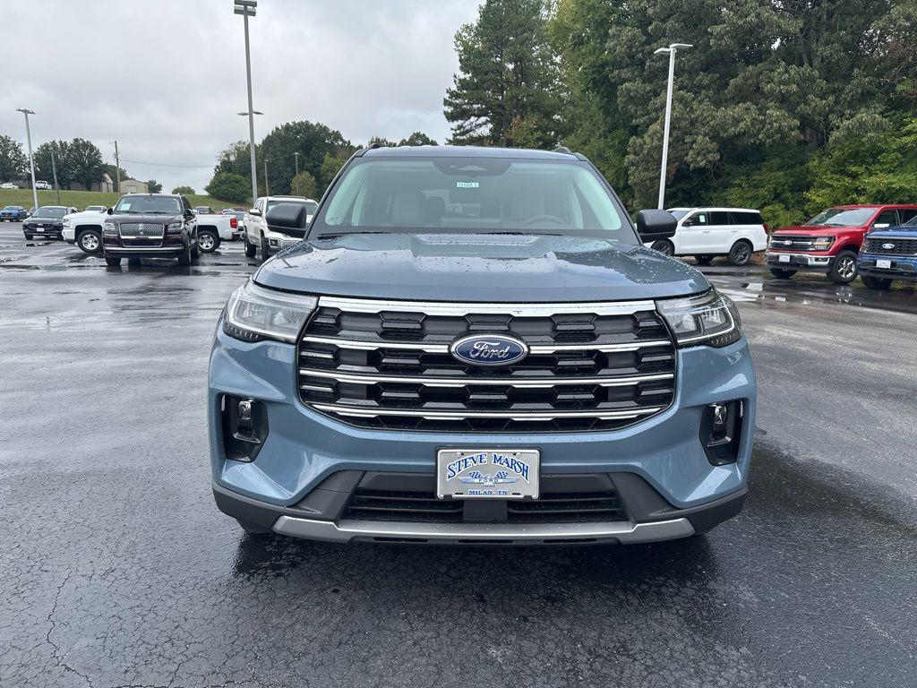 new 2025 Ford Explorer car, priced at $42,857