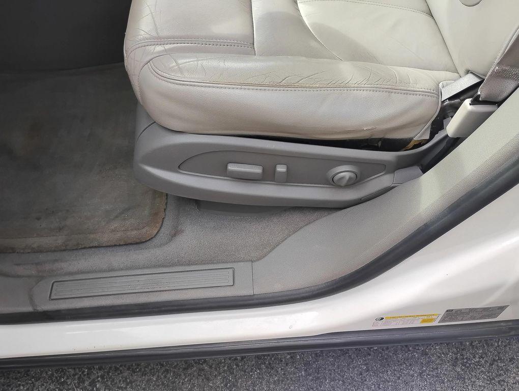 used 2015 Chevrolet Traverse car, priced at $6,488