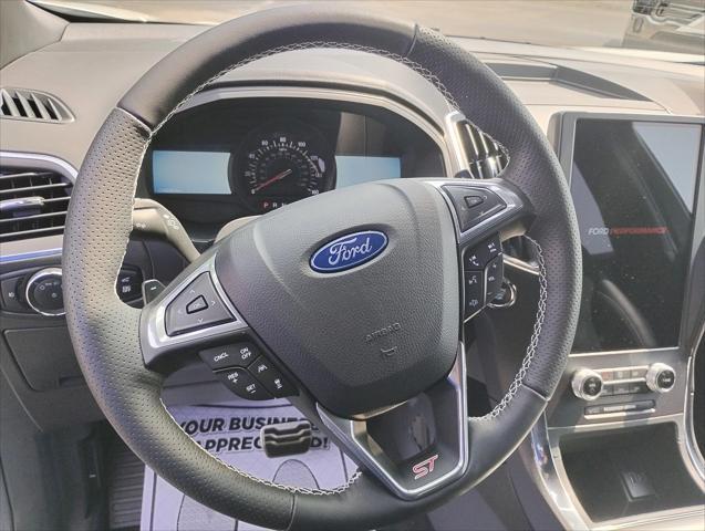 used 2024 Ford Edge car, priced at $39,888