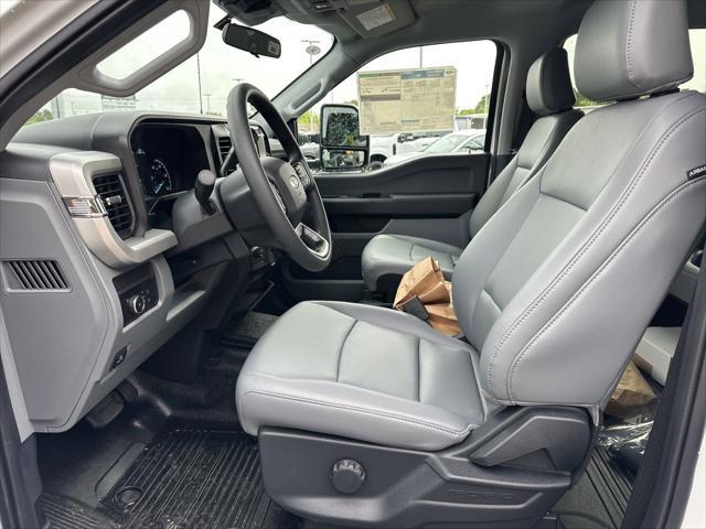 new 2025 Ford F-350 car, priced at $67,824