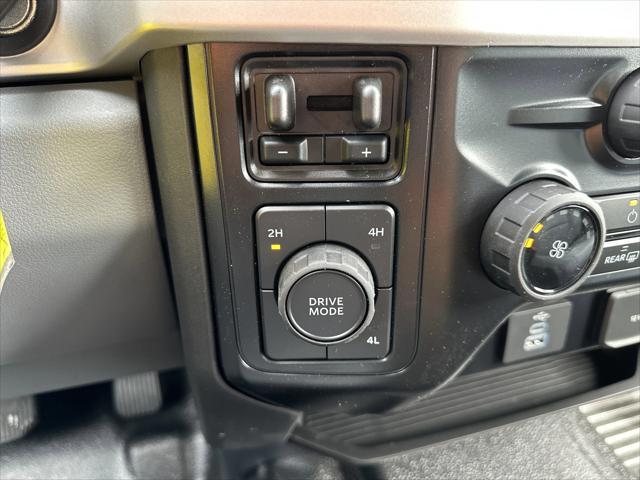 new 2025 Ford F-350 car, priced at $67,824