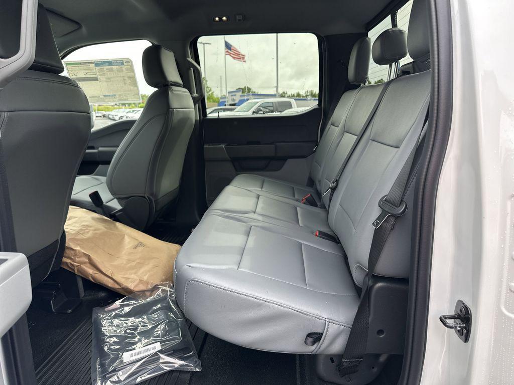 new 2025 Ford F-350 car, priced at $66,454