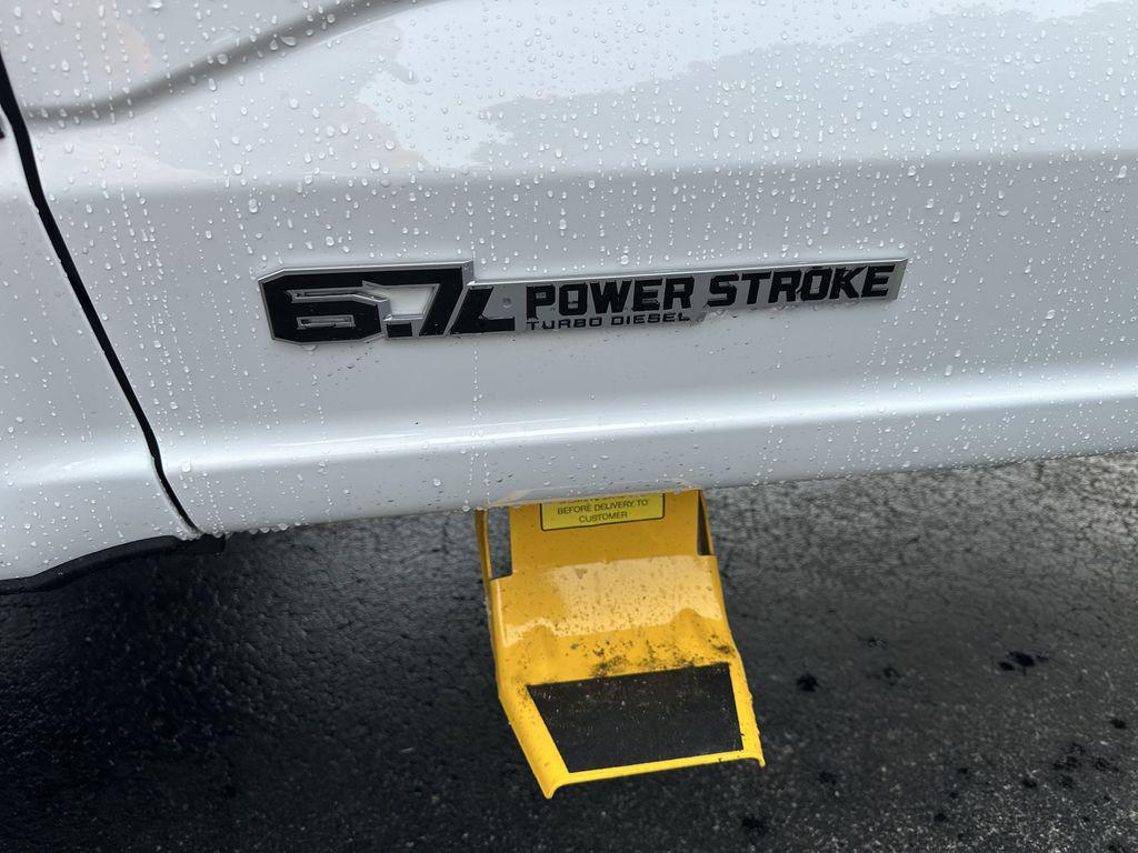 new 2025 Ford F-350 car, priced at $66,454