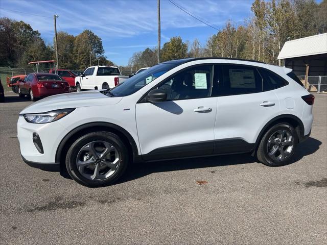 new 2025 Ford Escape car, priced at $33,390