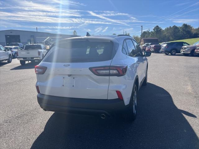 new 2025 Ford Escape car, priced at $33,390