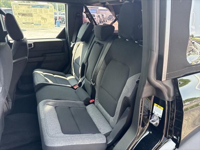 new 2025 Ford Bronco car, priced at $39,502