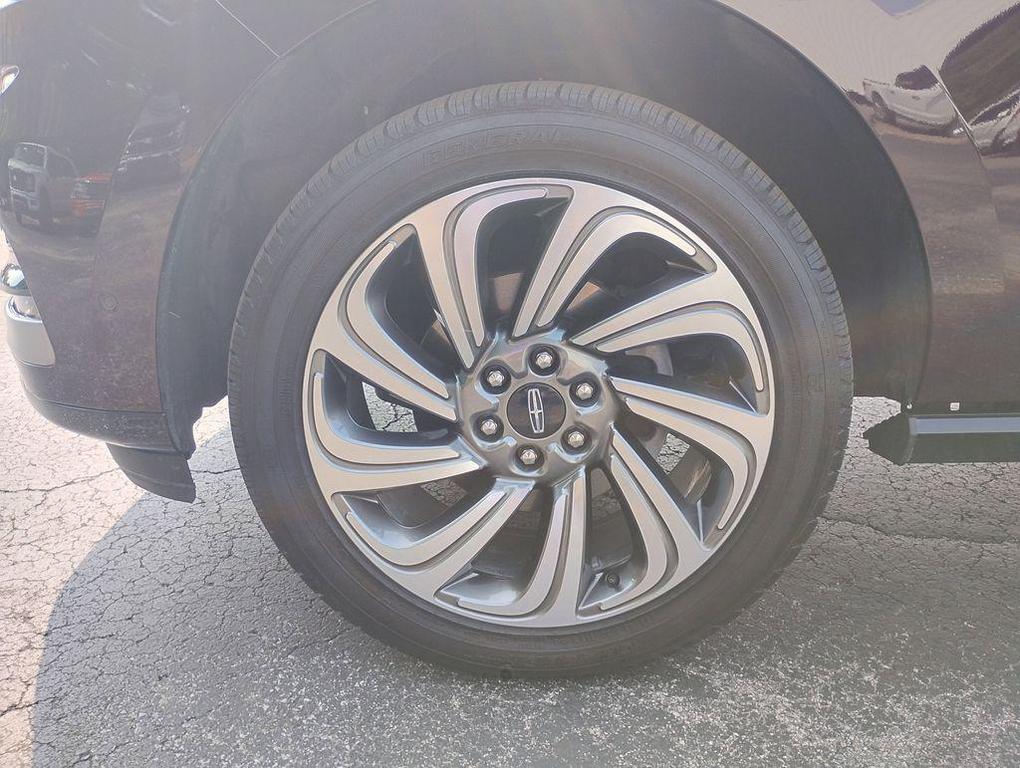 used 2024 Lincoln Navigator car, priced at $69,988