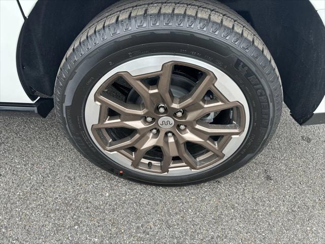 new 2025 Ford Expedition Max car, priced at $87,313