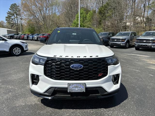 new 2025 Ford Explorer car, priced at $60,660