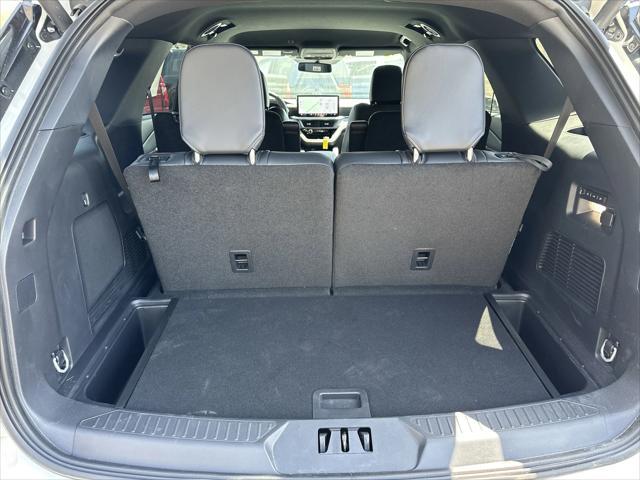 new 2025 Ford Explorer car, priced at $60,660