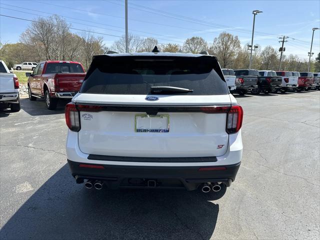 new 2025 Ford Explorer car, priced at $60,660