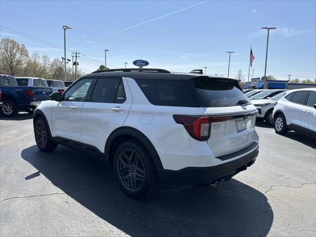 new 2025 Ford Explorer car, priced at $60,660