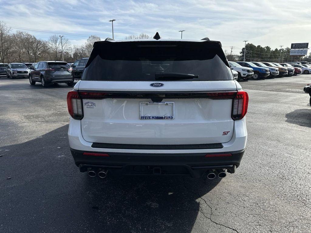 new 2025 Ford Explorer car, priced at $58,645