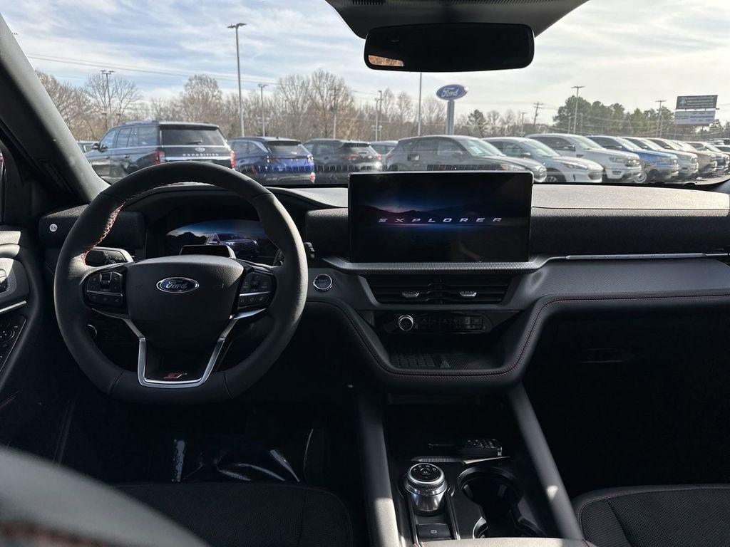 new 2025 Ford Explorer car, priced at $58,645