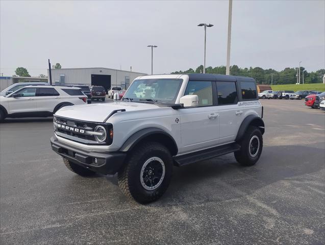 new 2025 Ford Bronco car, priced at $58,739