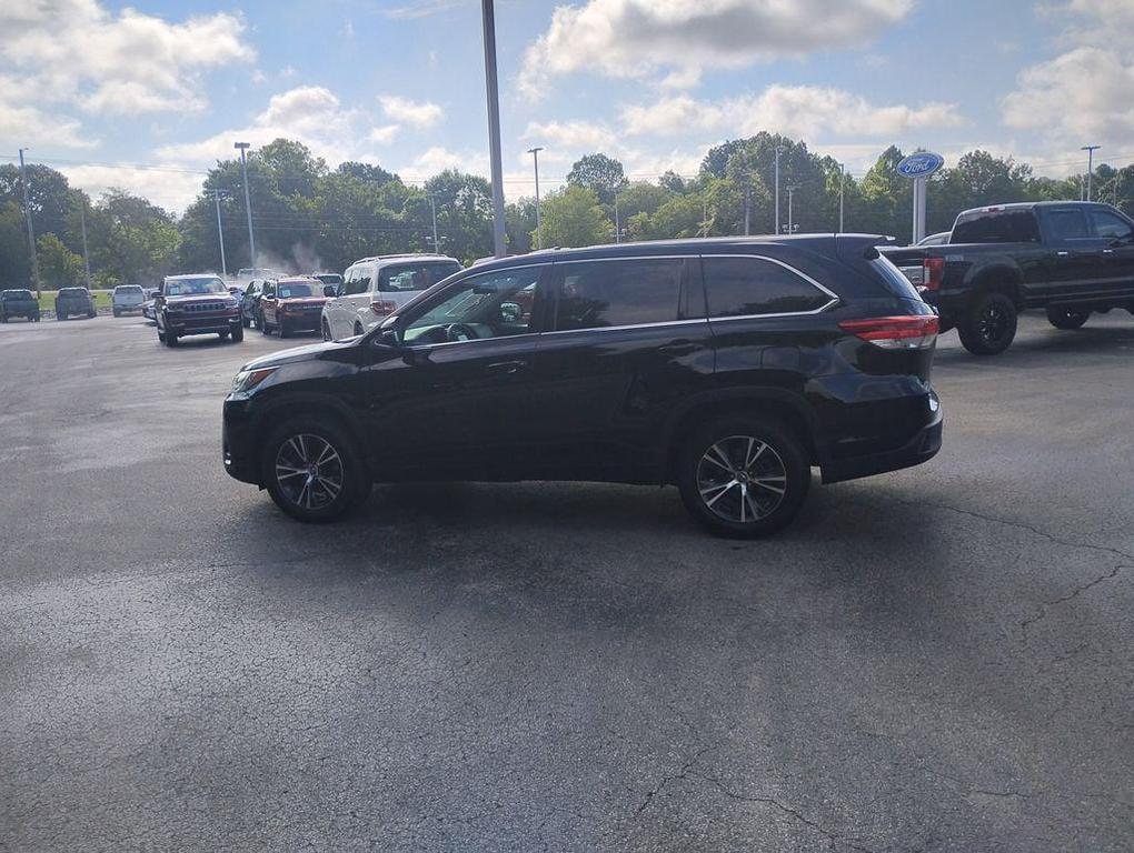 used 2017 Toyota Highlander car, priced at $14,888