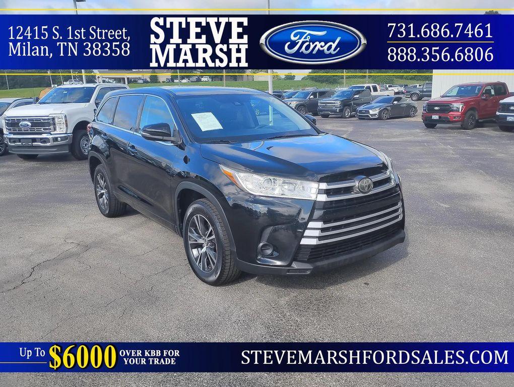 used 2017 Toyota Highlander car, priced at $14,888