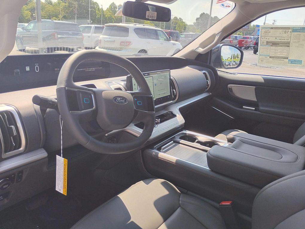 new 2025 Ford Expedition car, priced at $70,489